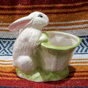 Vintage bunny and cabbage planter